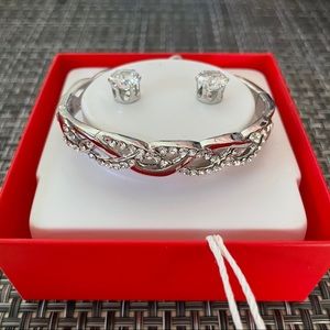 Earring & Bracelet Set